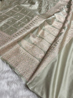 Mashru Silk Banarasi Zari Small Border Plain Design Saree