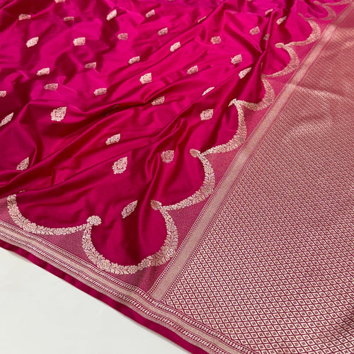 Mashru Silk Banarasi Zari Small Border Plain Design Saree