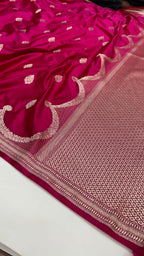 Mashru Silk Banarasi Zari Small Border Plain Design Saree