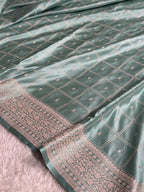 Mashru Silk Banarasi Zari Small Border Plain Design Saree