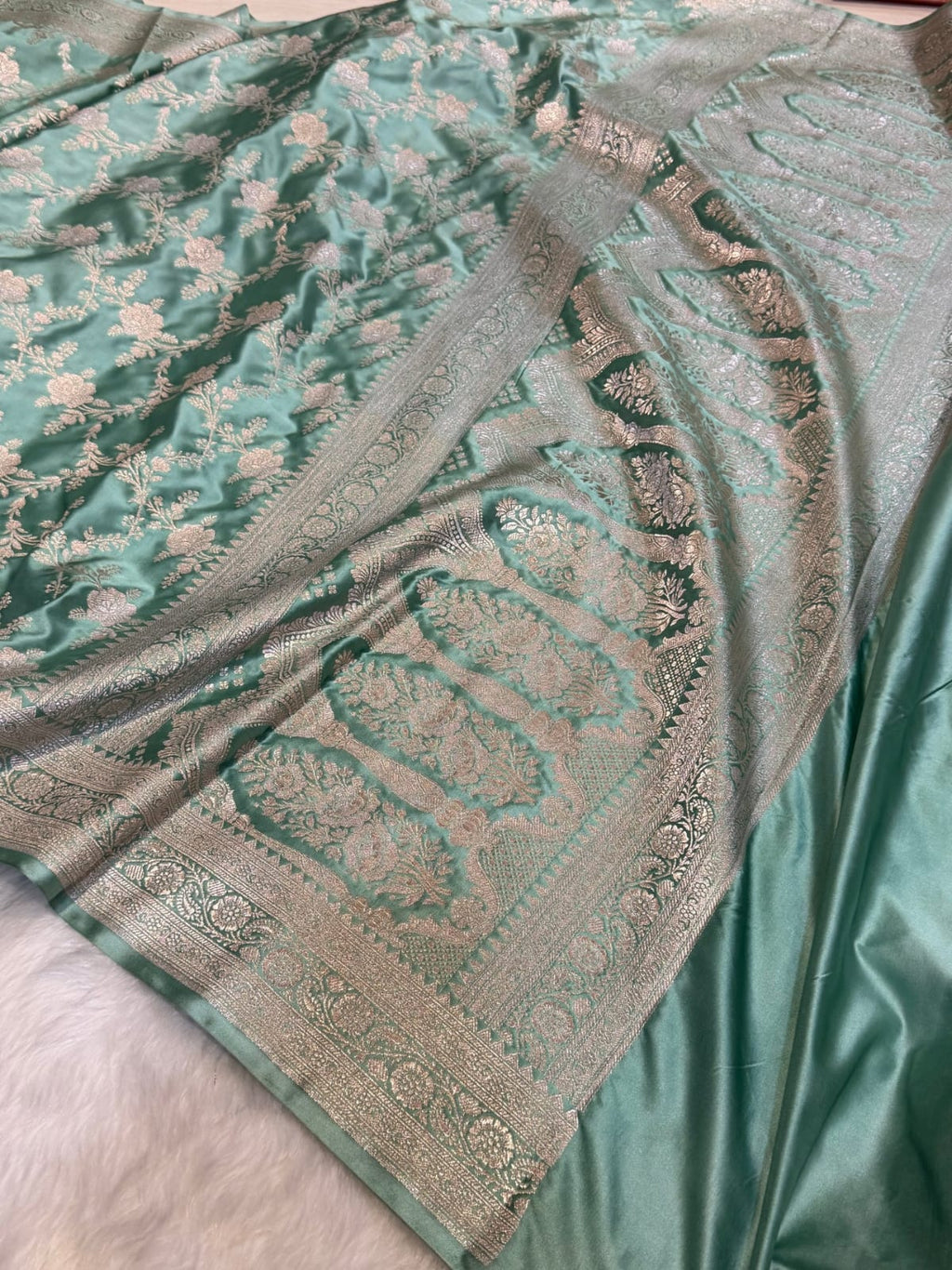 Mashru Silk Banarasi Zari Small Border Plain Design Saree